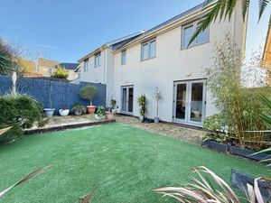 Photo 14- click for photo gallery